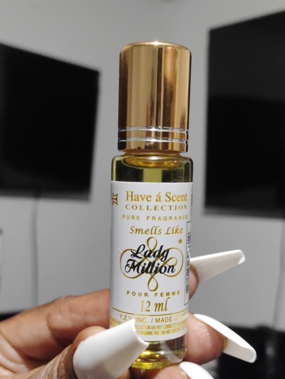 Lady Million Inspired Roll-On Perfume Oil - Gold